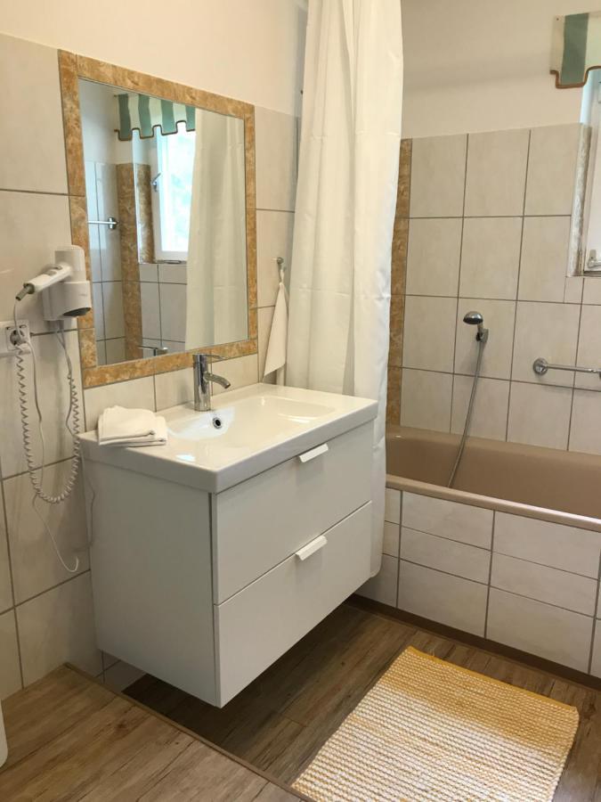 Sonnhuegel Apartments - Ferienwohnungen Faak am See Exteriör bild